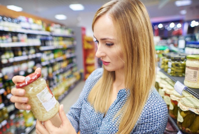 Jak czytać etykiety produktów naturalnych?